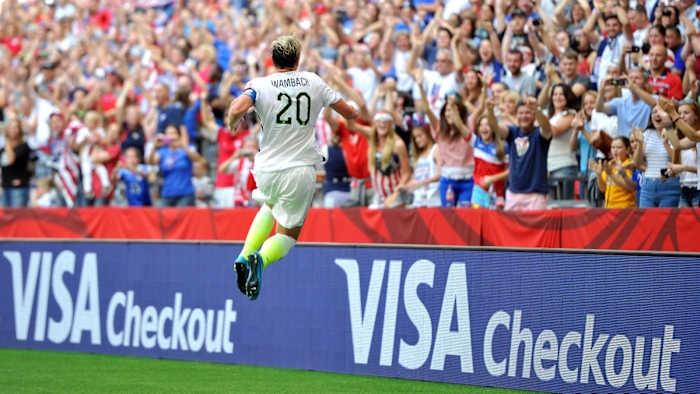 wambach-leap-usa-nigeria.jpg